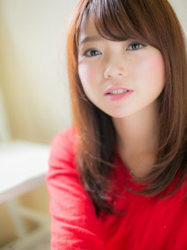 流し前髪で ナチュラルワンカールa ヘアスタイル 柏駅東口から4分の美容室 美容院 Mod Shair柏 流し前髪で ナチュラルワンカールa ヘアスタイル 柏駅東口から4分の美容室 美容院 Mod Shair柏
